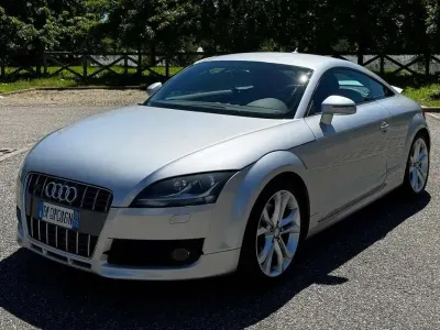 Usata Audi TT Ambiente 200 CV (147 kW) 2007 Argento Coupé