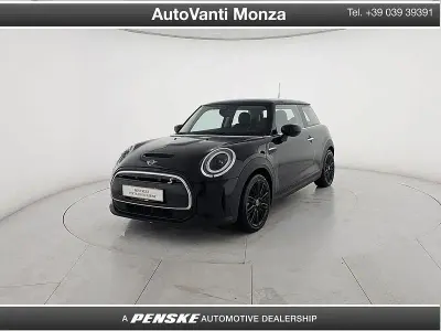 Usata Mini Cooper SE 135 kW (184 CV) 2023 Nero Utilitaria