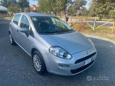 Usata Fiat Grande Punto 65 CV (47 kW) 2017 Utilitaria