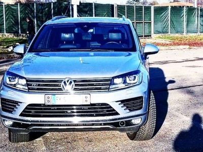 usata VW Touareg 3.0 V6 TDI SCR Blue Motion sport DPF Automatik