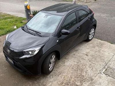 Usata Toyota Aygo X Active 72 CV (52 kW) 2022 Nero SUV