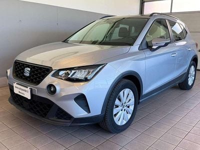 Begagnad Seat Arona Style 110 HK (80 kW) 2024 Silver SUV