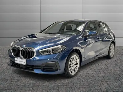 Usata BMW 116 Advantage 116 CV (85 kW) 2022 Blu Utilitaria