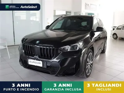 Usado BMW X1 M Sport 150 HP (110 kW) 2024 Preto SUV