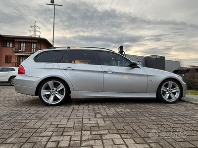 Grigio Usata 2008 BMW 330 Station wagon | 5000 € (Cara)