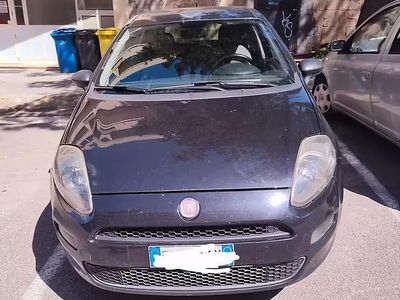 Usata Fiat Grande Punto 65 CV (47 kW) 2012 Nero Utilitaria