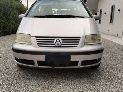 Usata VW Sharan Trendline 116 CV (85 kW) 2003 Grigio Monovolume