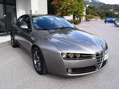 Usata Alfa Romeo 159 Exclusive 150 CV (110 kW) 2006 Grigio Berlina