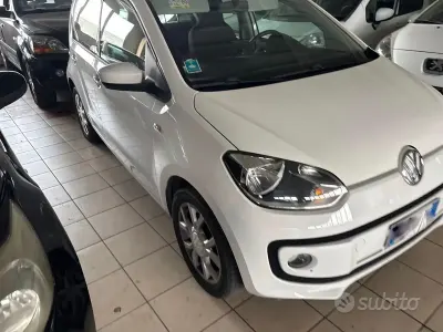 Usata VW up! 68 CV (50 kW) 2016 Bianco Utilitaria