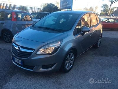 Usata Opel Meriva 95 CV (69 kW) 2015 Grigio Monovolume