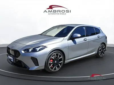 Begagnad BMW 120 M Sport 150 HK (110 kW) 2024 Grå Halvkombi