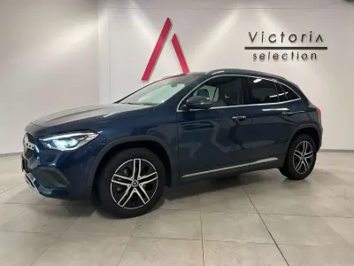 Usata Mercedes GLA200 150 CV (110 kW) 2021 Blu/azzurro SUV