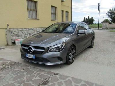 Usata Mercedes CLA200 Premium 136 CV (100 kW) 2017 Grigio Berlina