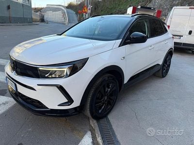 Usata Opel Grandland X GS Line 131 CV (96 kW) 2023 Bianco SUV