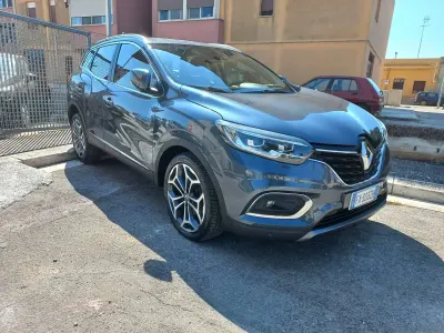 Usata Renault Kadjar 114 CV (83 kW) 2019 Blu/azzurro SUV