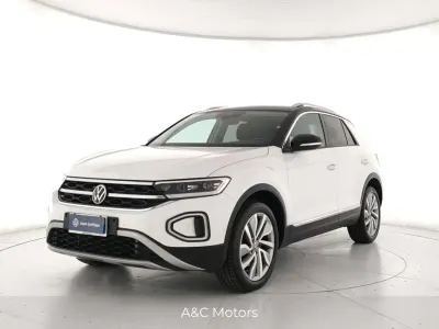 Usata VW T-Roc Style 150 CV (110 kW) 2023 Bianco SUV