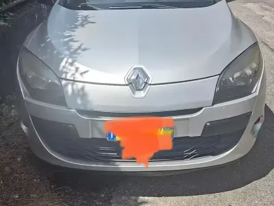 Usata Renault Mégane 2011 Grigio Berlina