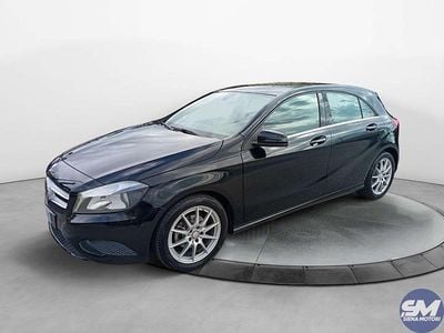 Usata Mercedes A180 109 CV (80 kW) 2014 Nero Utilitaria