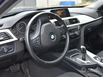 Usata BMW 318 115 CV (84 kW) 2016 Blu Station wagon