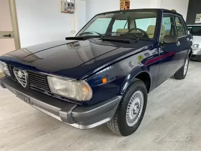 Usata Alfa Romeo Giulietta 95 CV (69 kW) 1970 Bluazzurro Berlina