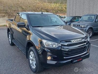 Usata Isuzu D-Max 163 CV (119 kW) 2025 Nero Pick-up