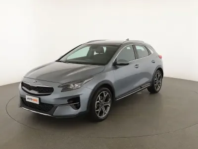 Usata Kia XCeed Style 140 CV (102 kW) 2020 Grigio SUV