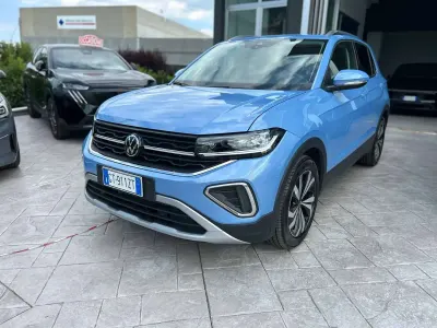 Usata VW T-Cross IQ Drive 116 CV (85 kW) 2024 Blu/azzurro SUV