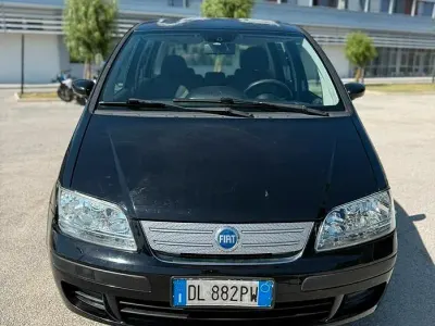 Usata Fiat Idea 69 CV (50 kW) 2007 Nero Monovolume