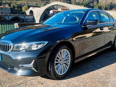 Usata BMW 320 Luxury Line 190 CV (139 kW) 2019 Nero Berlina