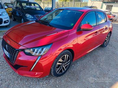 Usata Peugeot 208 Allure 100 CV (73 kW) 2020 Rosso Utilitaria