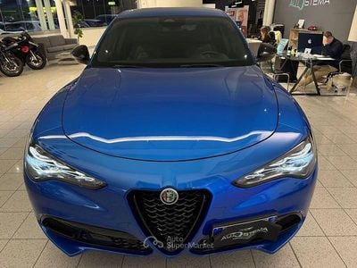 Second-hand Alfa Romeo Stelvio Veloce 209 CP (153 kW) 2025 Albastru SUV