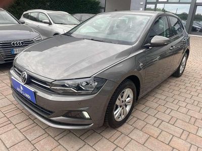 Usata VW Polo Comfortline 75 CV (55 kW) 2018 Grigio Utilitaria