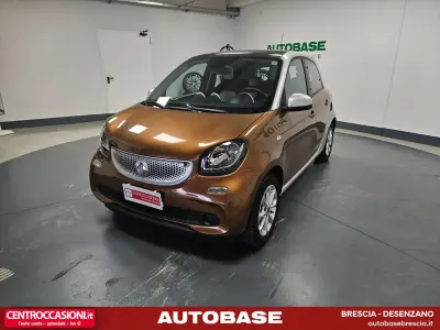 Usata Smart ForFour Passion 71 CV (52 kW) 2015 Bronzo Utilitaria