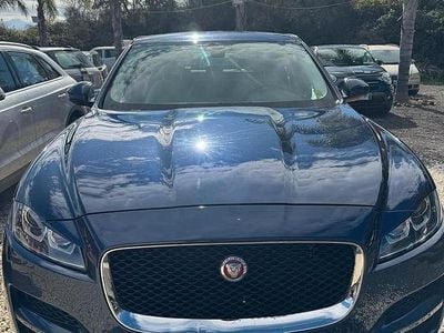 Usata Jaguar F-Pace Portfolio 180 CV (132 kW) 2018 Blu SUV
