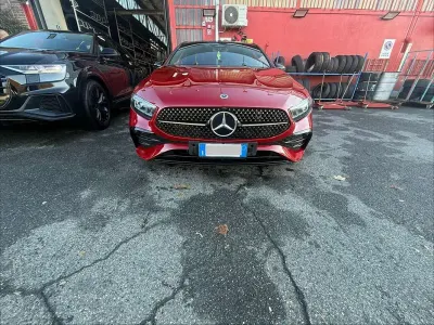 Usata Mercedes A180 AMG Line Premium 116 CV (85 kW) 2023 Rosso Berlina
