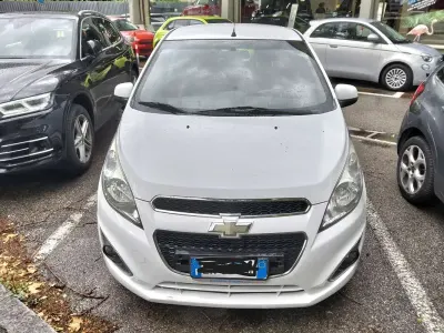 Begagnad Chevrolet Spark LS 68 HK (50 kW) 2012 Vit Halvkombi
