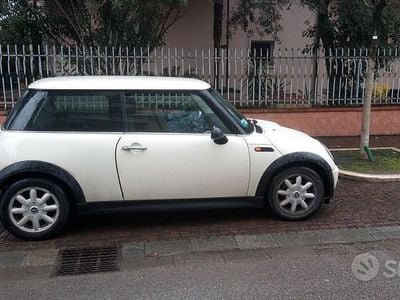 Usata Mini One D 75 CV (55 kW) 2004 Bianco Utilitaria