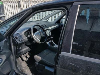 Begagnad Ford S-MAX S 140 HK (102 kW) 2007 Svart Minibuss