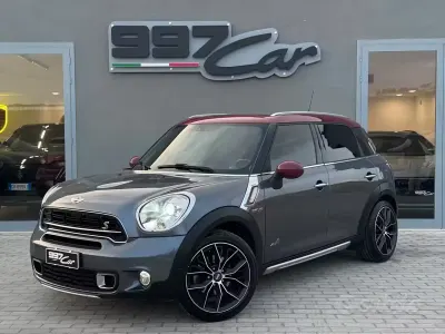 Begagnad Mini Cooper SD Countryman 143 HK (105 kW) 2015 Grå SUV