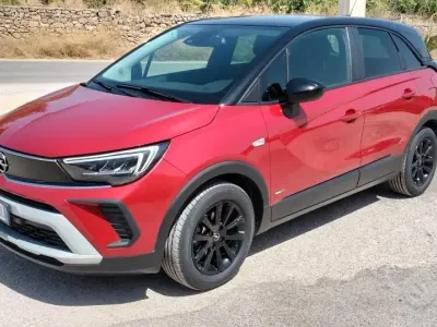 Gebraucht Opel Crossland X Design Edition 83 PS (61 kW) 2022 Rot SUV