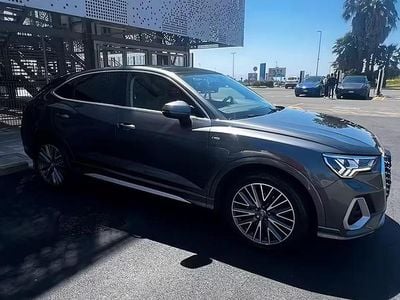 Usata Audi Q3 Sportback S-Line 150 CV (110 kW) 2020 Grigio SUV