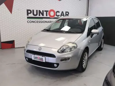 Usata Fiat Punto Easy 69 CV (50 kW) 2012 Argento Utilitaria