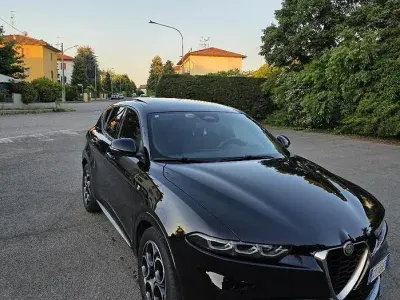 Usata Alfa Romeo Tonale 131 CV (96 kW) 2024 Nero SUV