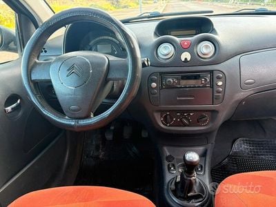 Usata Citroën C2 70 CV (51 kW) 2005 Nero Utilitaria