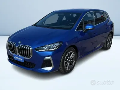Usata BMW 218 Active Tourer M Sport 136 CV (100 kW) 2023 Blu metallizzato Monovolume