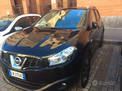 Usata Nissan Qashqai 115 CV (84 kW) 2012 Nero SUV
