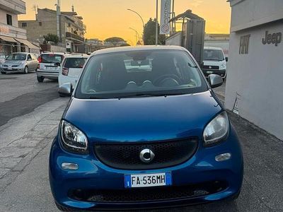 Usata Smart ForFour Passion 71 CV (52 kW) 2015 Blu Utilitaria