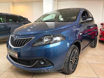 Usata Lancia Ypsilon S 69 CV (50 kW) 2024 Blu Utilitaria