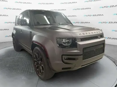 Nuova Land Rover Defender 635 CV (467 kW) 2026 Grigio SUV