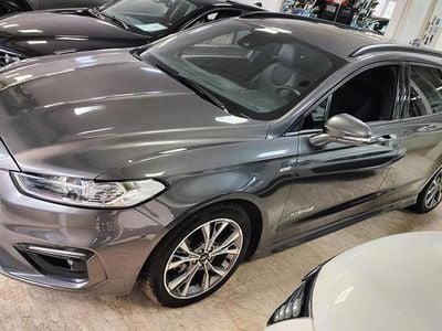Usata Ford Mondeo Business Edition 140 CV (102 kW) 2021 Grigio Station wagon